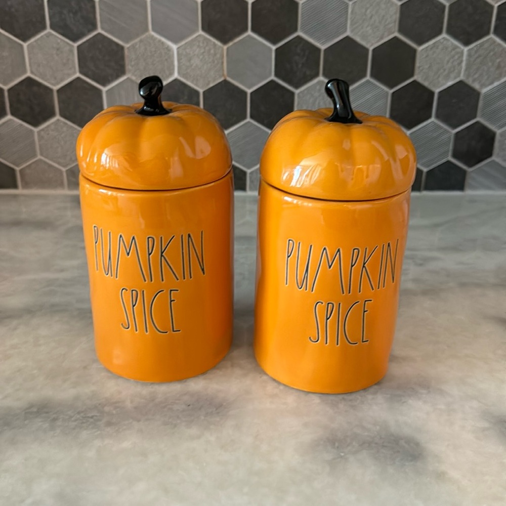 NWT Rae Dunn Pumpkin Spice Candles